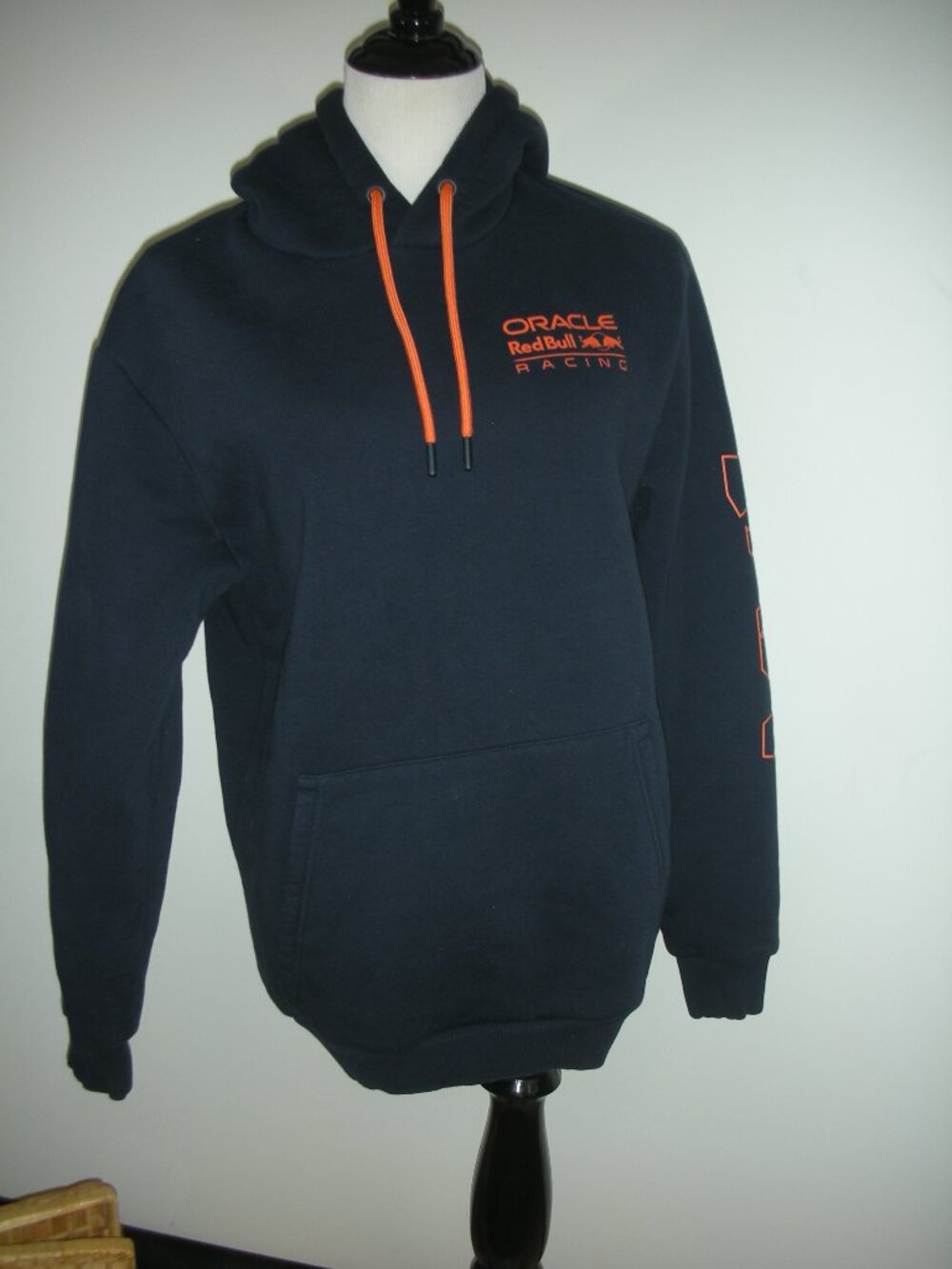 Castore Max Verstappen Red Bull Racing F1 MV1 Hoodie S NWOT